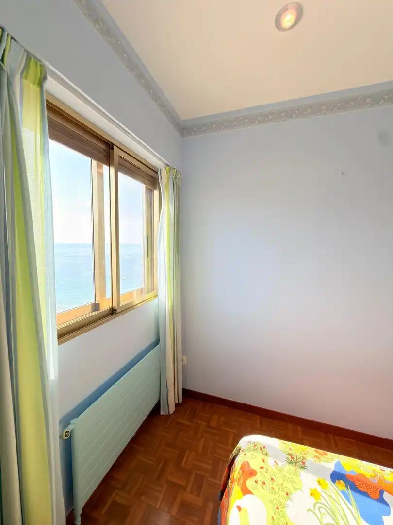 Dormitori de Pis en venda en Benidorm amb Aire condicionat, Calefacció i Terrassa