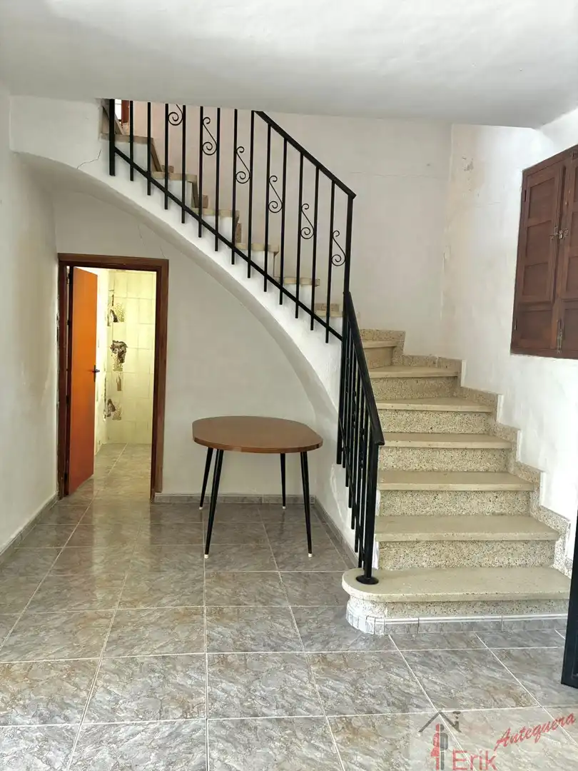 Detached homes for sale in Antequera  with Terrace, Storage room and Balcony