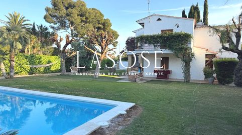 Foto 2 de Casa o xalet en venda a Avenida Navarra, Can Girona - Terramar - Vinyet, Sitges