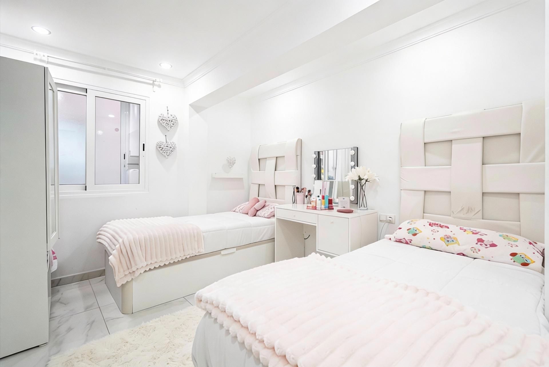 Bedroom of Flat for sale in  Palma de Mallorca