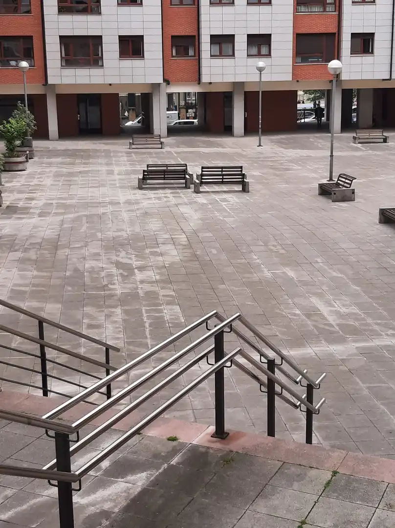 Local comercial en venta en Bagatza - San Vicente, imagen 10