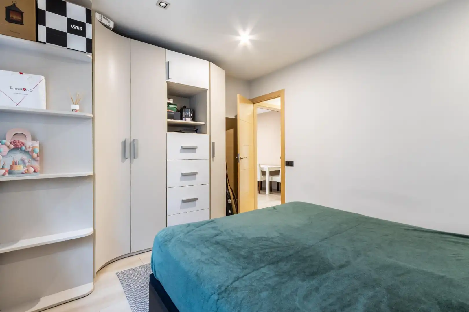 Habitación de Planta baja en venta en Santa Perpètua de Mogoda, Barcelona