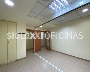 Office to rent in L'Hospitalet de Llobregat  with Air Conditioner and Heating