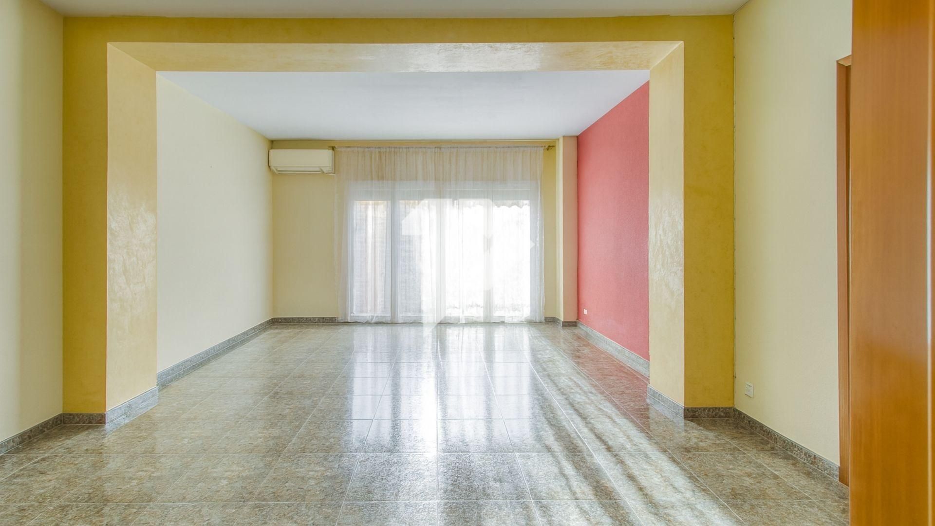 Apartment for sale in  Barcelona Capital  with Air Conditioner, Heating and Terrace