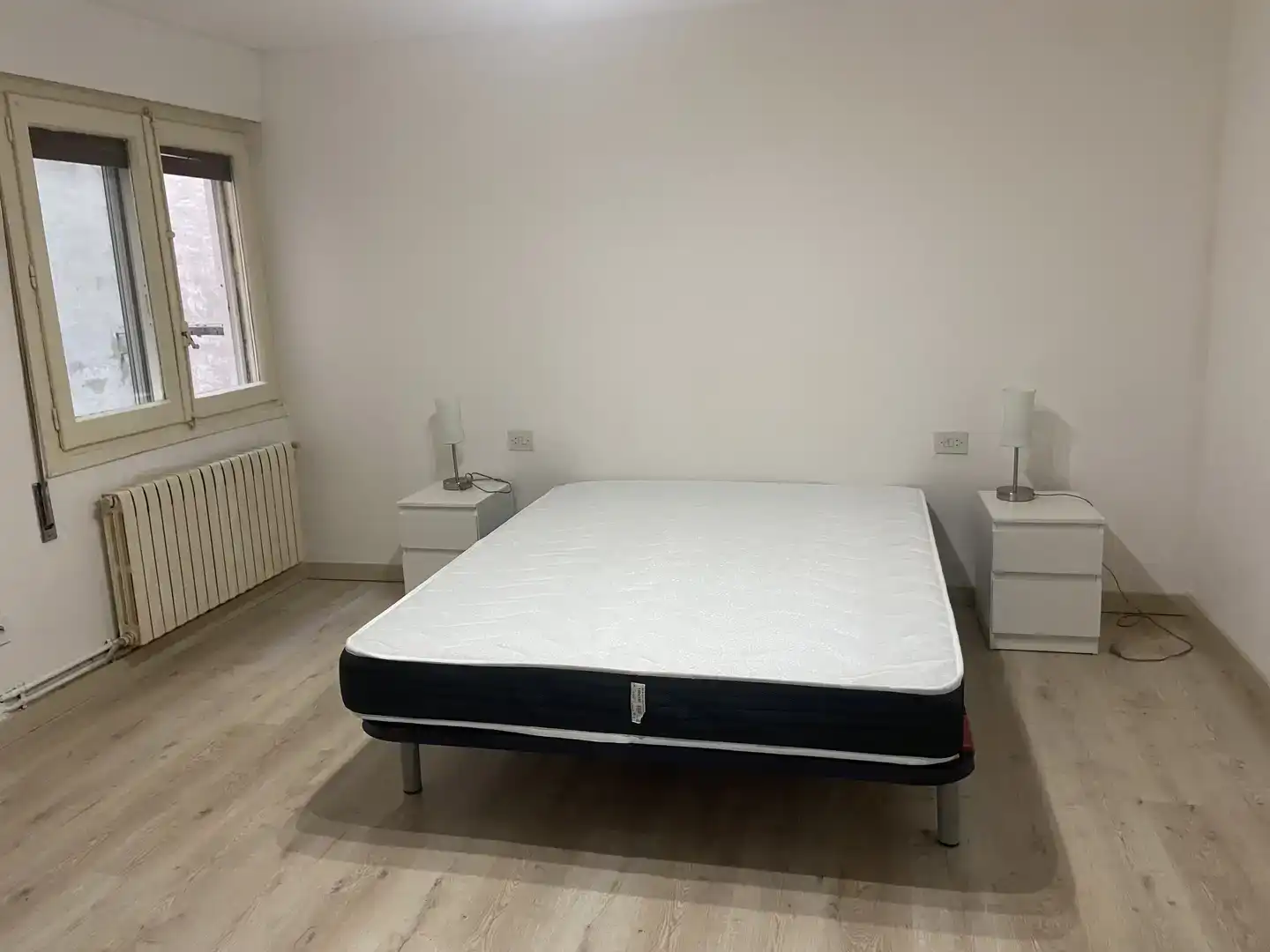 Bedroom of Flat for rent in Tudela