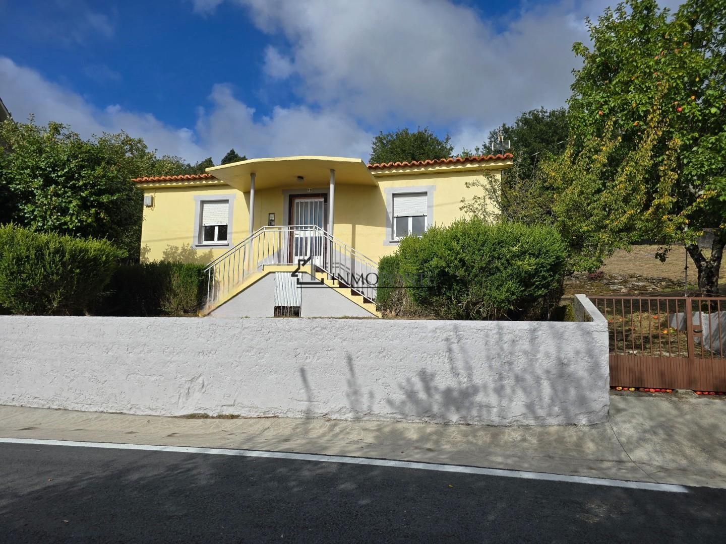 Exterior view of House or chalet for sale in Cerdedo  with Private garden