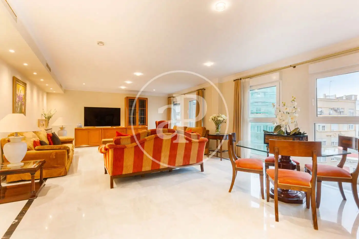 Living room of Flat for rent in Valencia  with Air Conditioner, Heating and Storage room