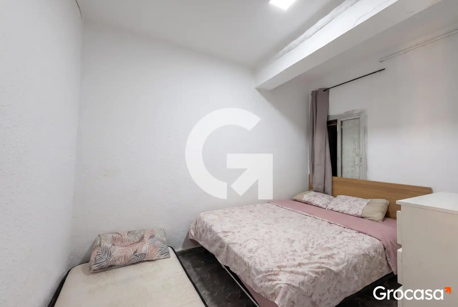 Habitación de Piso en venta en L'Hospitalet de Llobregat con Terraza
