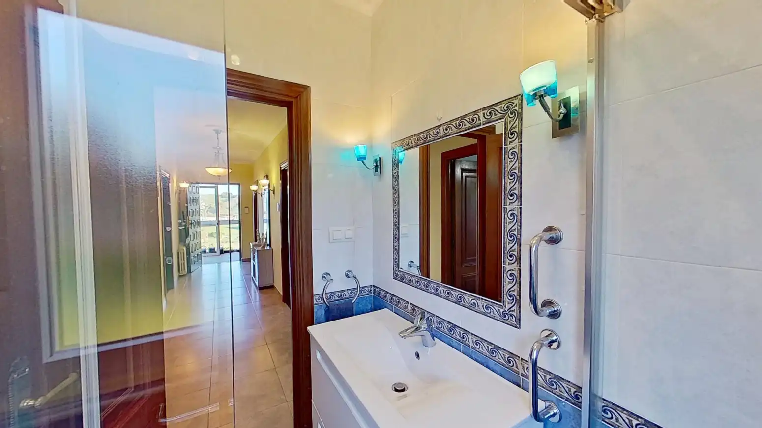 Bathroom of Houses for sale in Miengo  with Private garden and Storage room