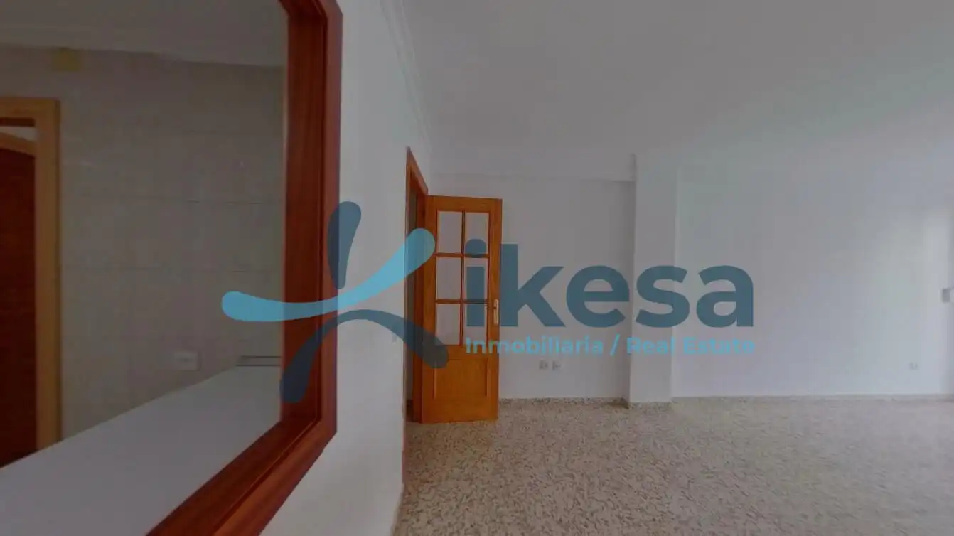 Piso con ascensor en venta en Estepona Pueblo, imagen 9