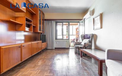 Flat for sale in  Madrid Capital  with Terrace