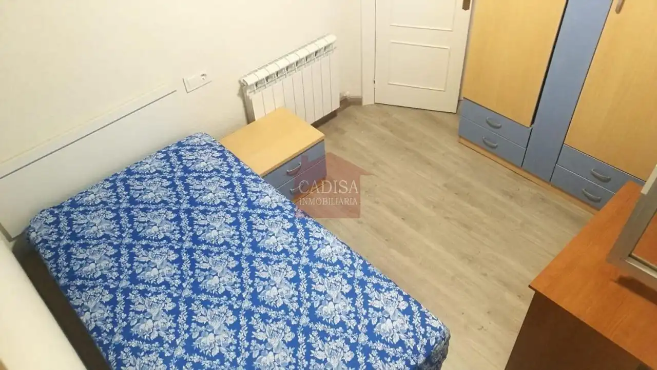 Habitación de Piso de alquiler en Salamanca con Calefacción, Parquet y Trastero