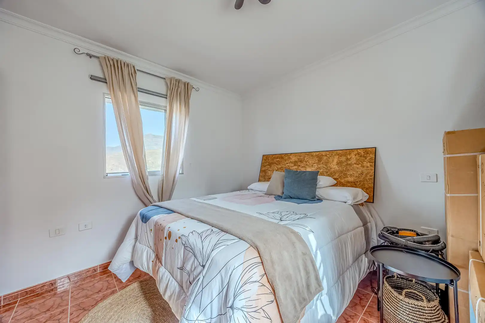 Dormitori de Casa o xalet en venda en San Bartolomé de Tirajana amb Aire condicionat, Jardí privat i Terrassa