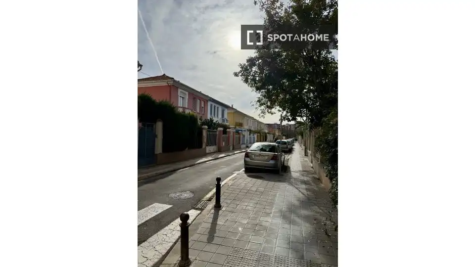 Exterior view of Flat for rent in Valencia  with Air Conditioner, Heating and Furnished
