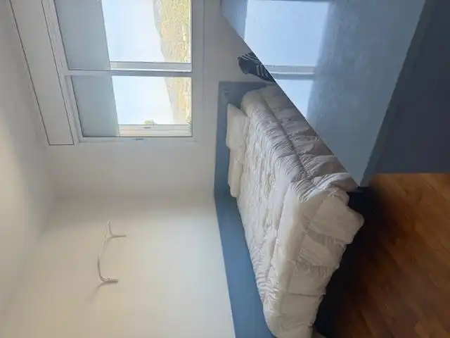 Dormitori de Casa adosada en venda en Barcelona amb Calefacció, Terrassa i Piscina