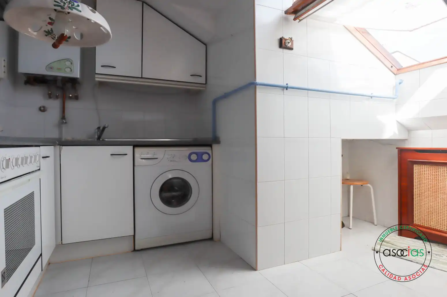 Cuina de Pis en venda en Siero amb Calefacció, Parquet i Moblat