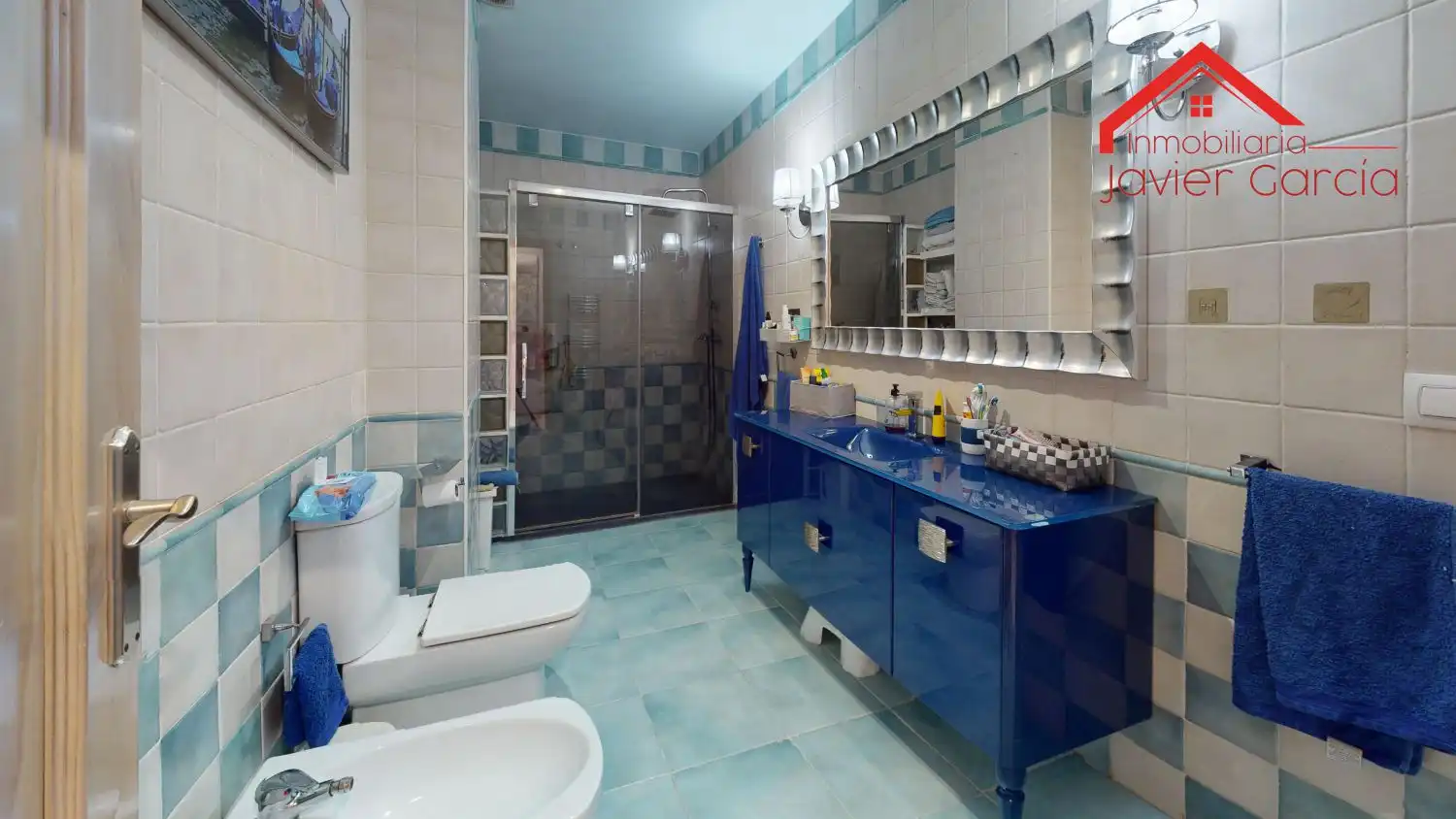 Baño de Dúplex en venta en Villafranca de los Barros con Aire acondicionado, Calefacción y Parquet