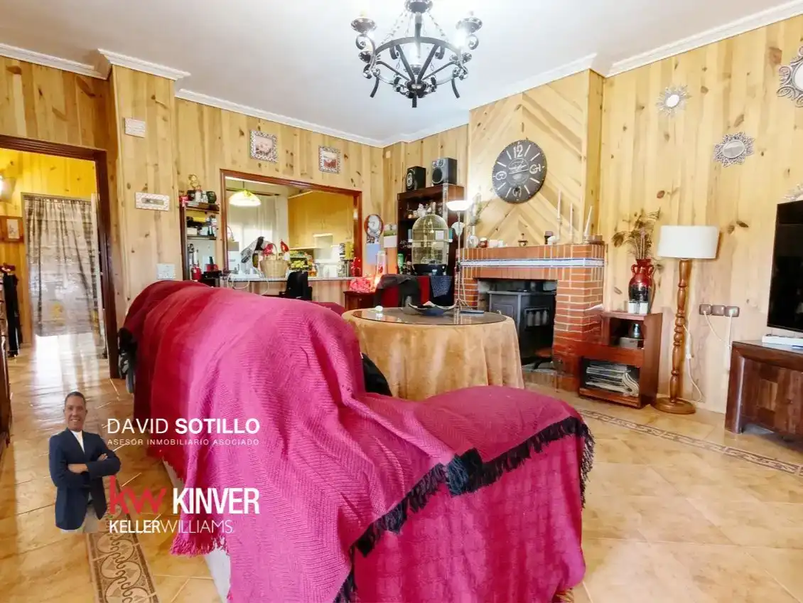Sala de estar de Casa o chalet en venta en Bailén con Aire acondicionado, Jardín privado y Trastero