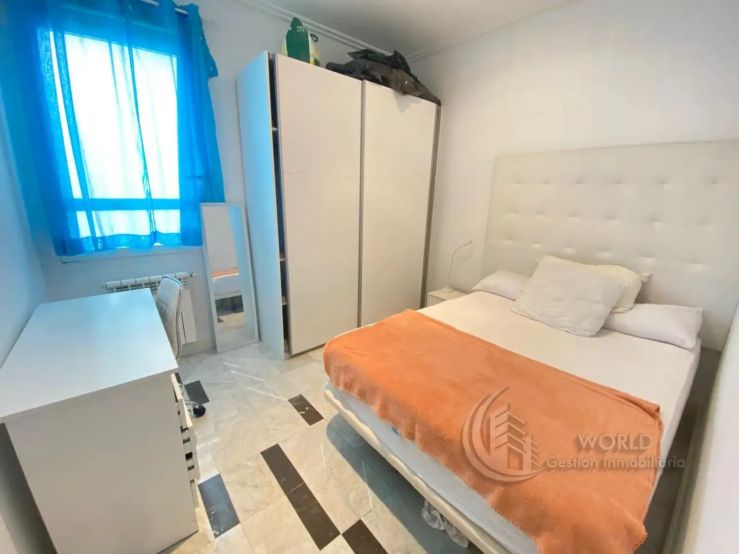 Bedroom of Flat for rent in Chamberí
