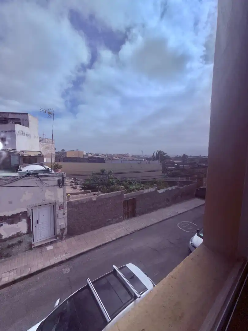 Vista exterior de Casa adosada en venda en Telde amb Terrassa