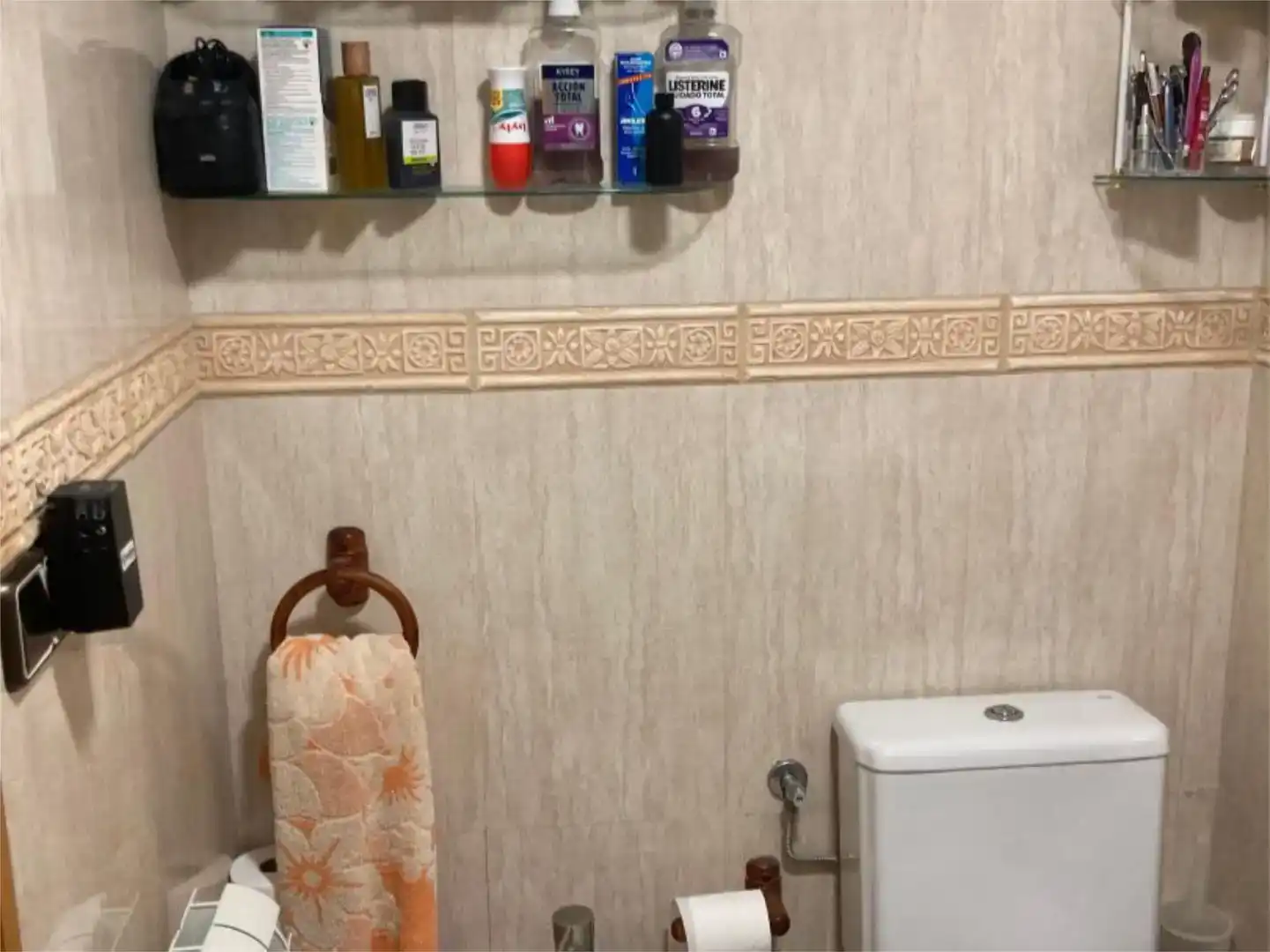 Baño de Piso en venta en Utiel con Aire acondicionado, Trastero y Balcón