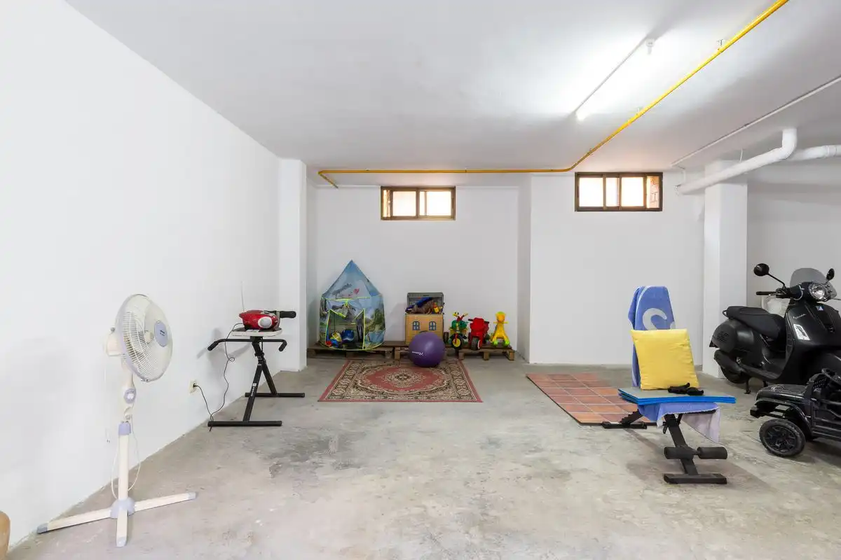 Casa adosada en venta en Alaquàs con Aire acondicionado, Calefacción y Terraza