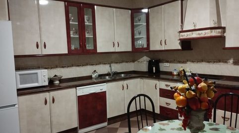 Amplia casa en Moriles con 251 m² construidos, garaje, 4 dormitorios, 3 baños y libre de cargas, imatge 4