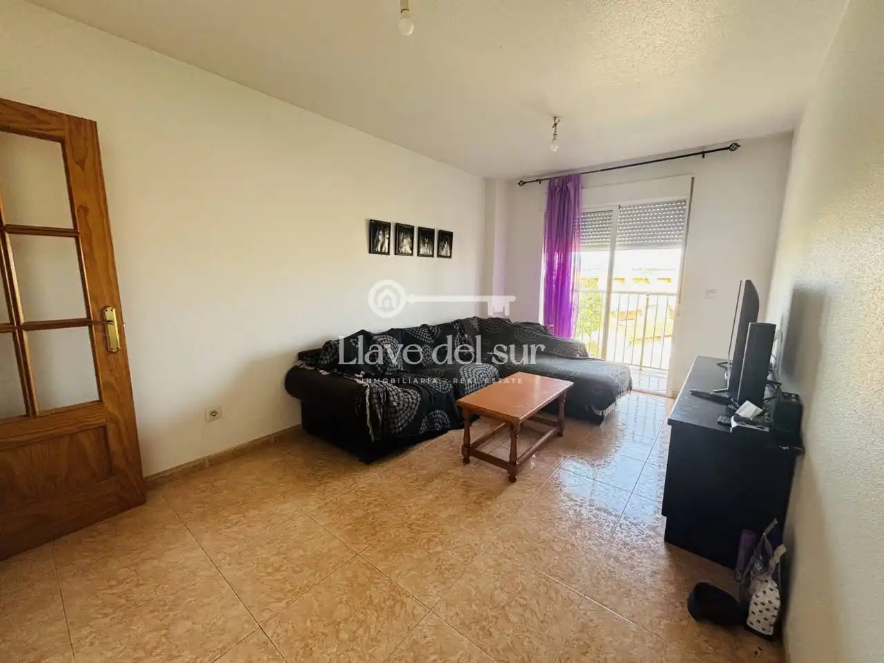 Living room of Flat for sale in Águilas  with Furnished and Balcony
