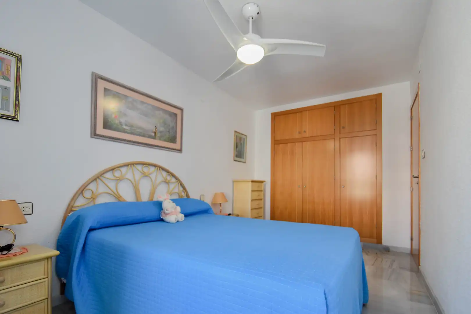 Schlafzimmer von Wohnungen zum Verkauf in Almuñécar mit Klimaanlage, Terrasse und Möbliert