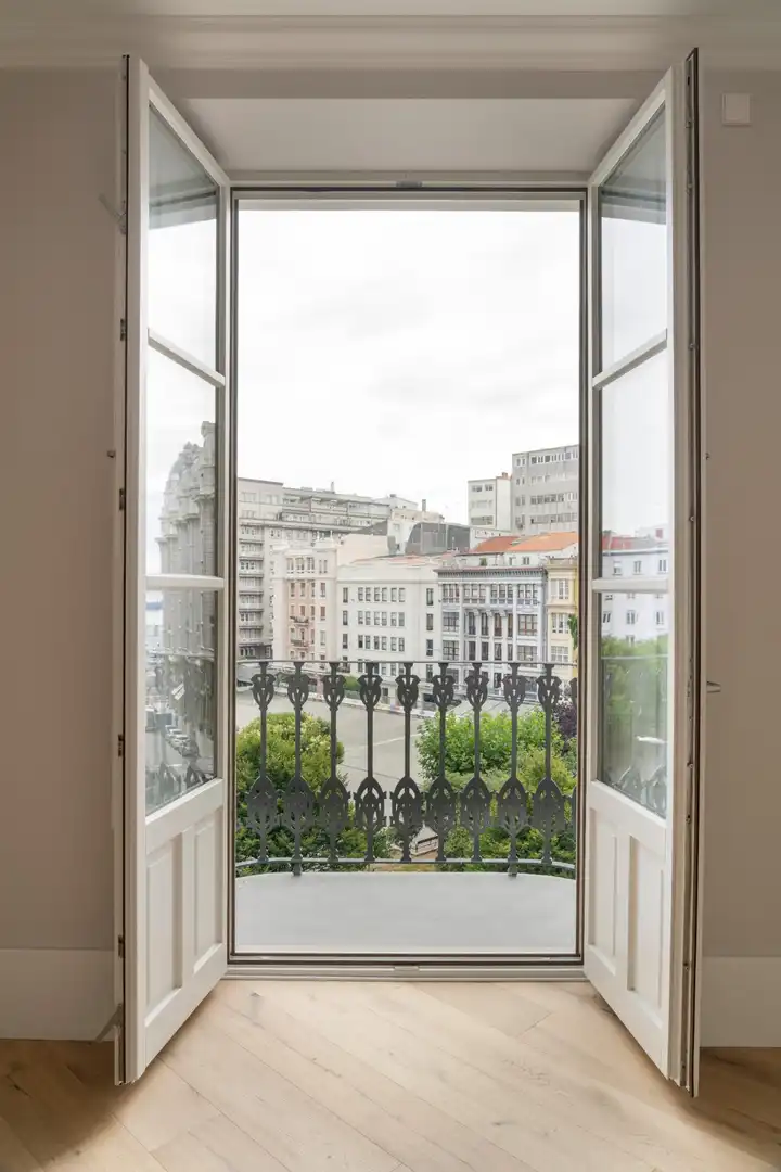 Bedroom of Flat for sale in A Coruña Capital   with Parquet flooring and Balcony