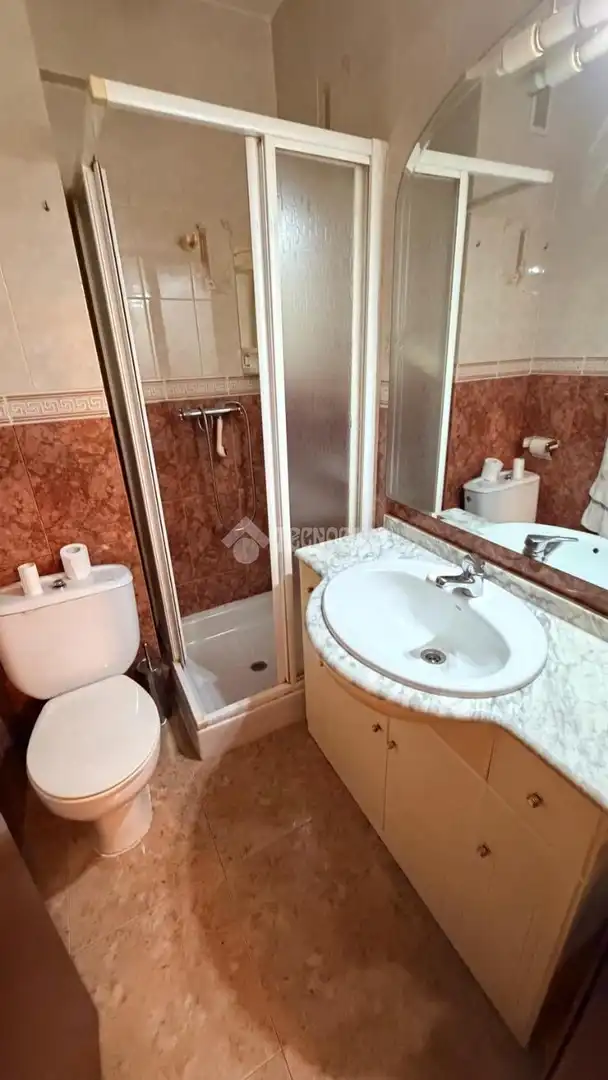 Baño de Piso en venta en Madrid con Aire acondicionado, Calefacción y Terraza