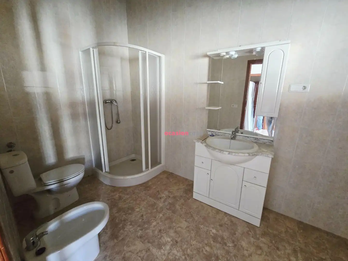 Baño de Piso en venta en Pedroche con Amueblado