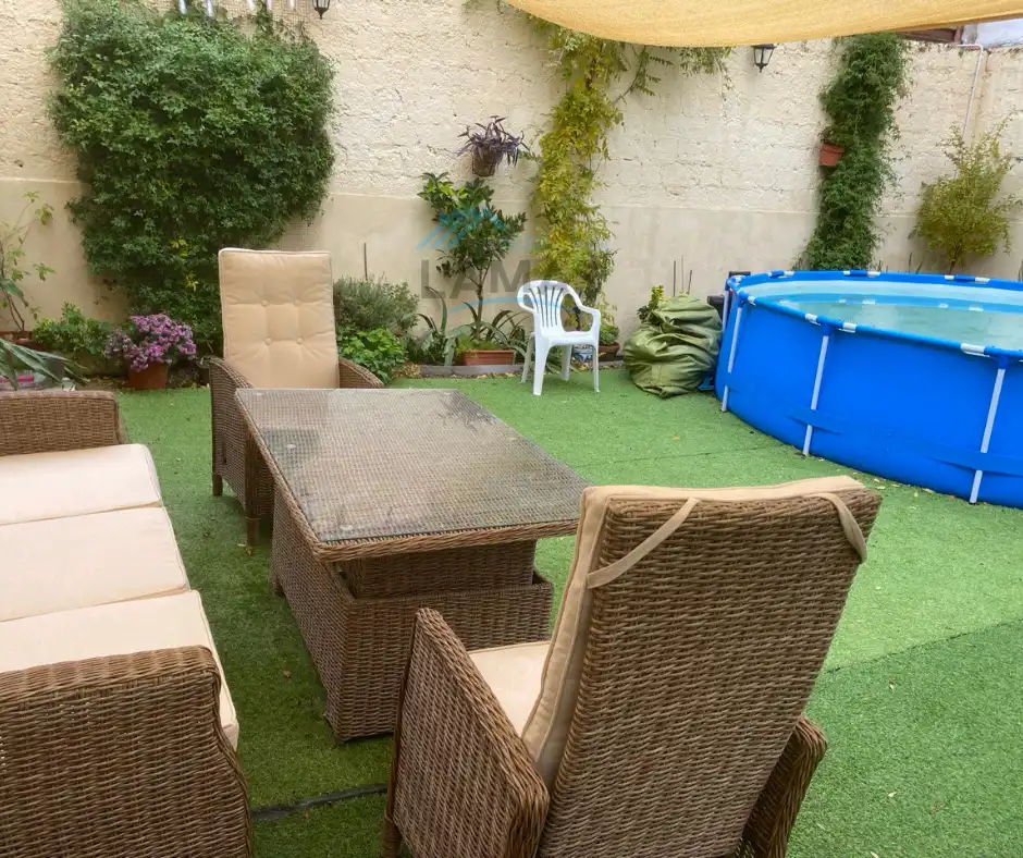 Terraza de Casa o chalet en venta en Navalmoral de la Mata con Aire acondicionado, Calefacción y Jardín privado