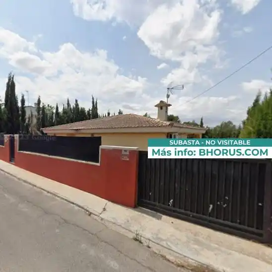 Casa amb piscina en venda a Monte Horquera 57