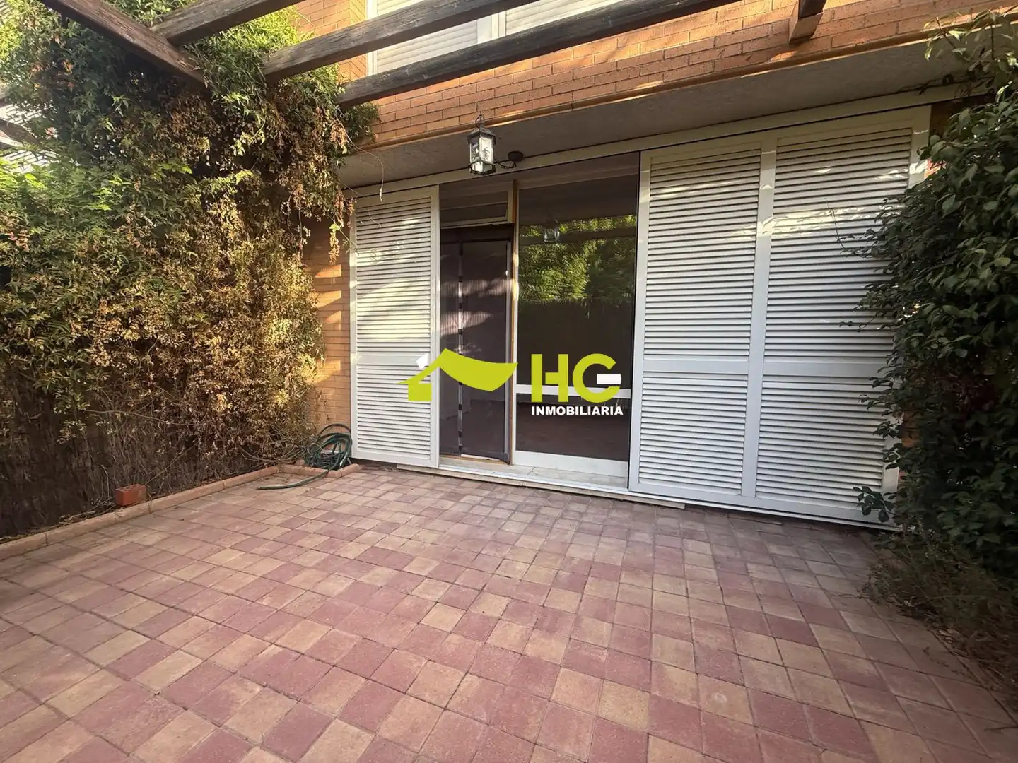 Jardí de Dúplex de lloguer en Villaviciosa de Odón amb Calefacció i Moblat