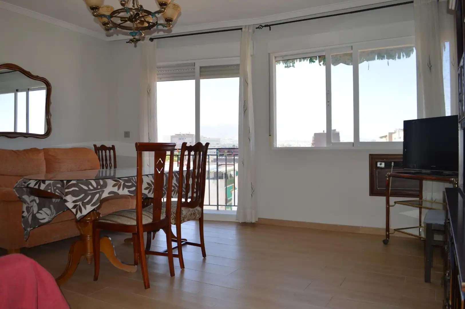 Dining room of Flat for rent in Granada  with Air Conditioner, Furnished and Balcony