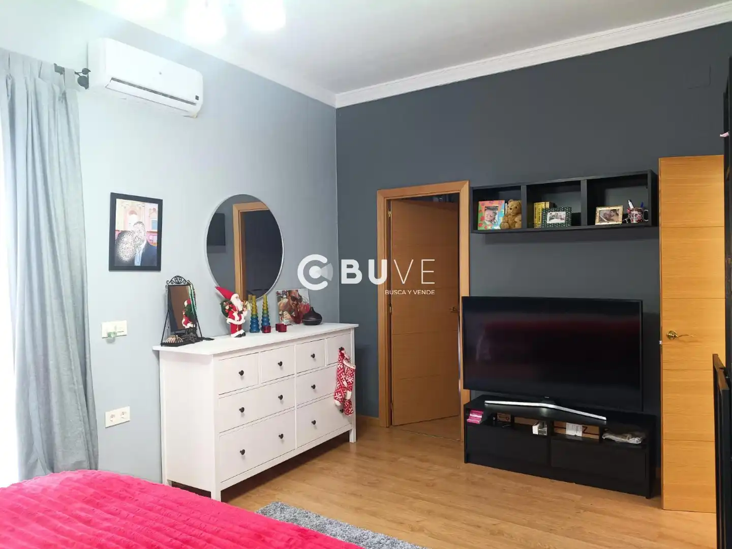 Bedroom of Houses for sale in Huévar del Aljarafe  with Air Conditioner, Heating and Terrace