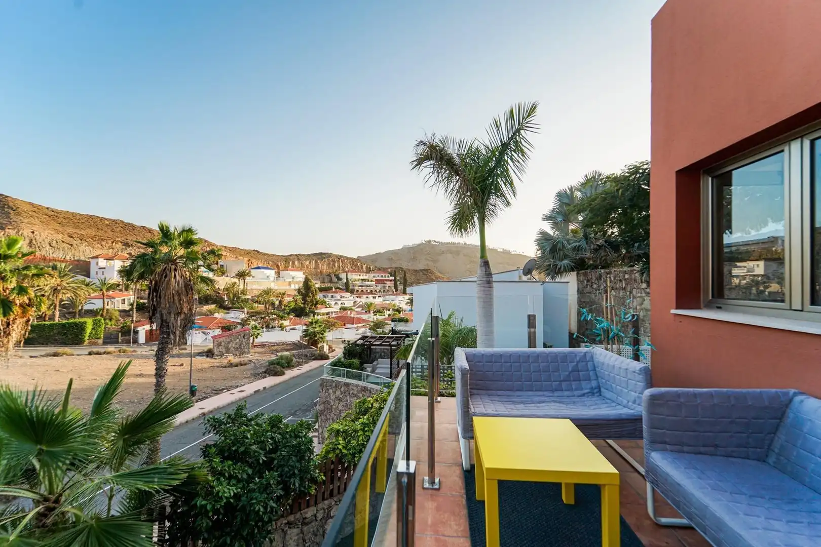 Terrassa de Casa o xalet en venda en Mogán amb Aire condicionat, Jardí privat i Terrassa