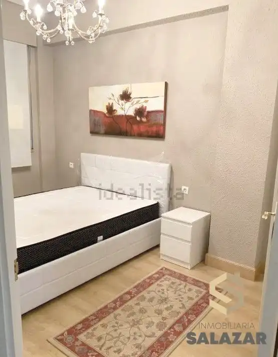 Bedroom of Flat for rent in Bilbao   with Heating and Balcony