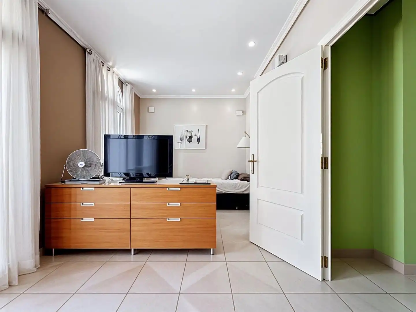 Living room of Houses for sale in Valencia  with Air Conditioner, Heating and Parquet flooring