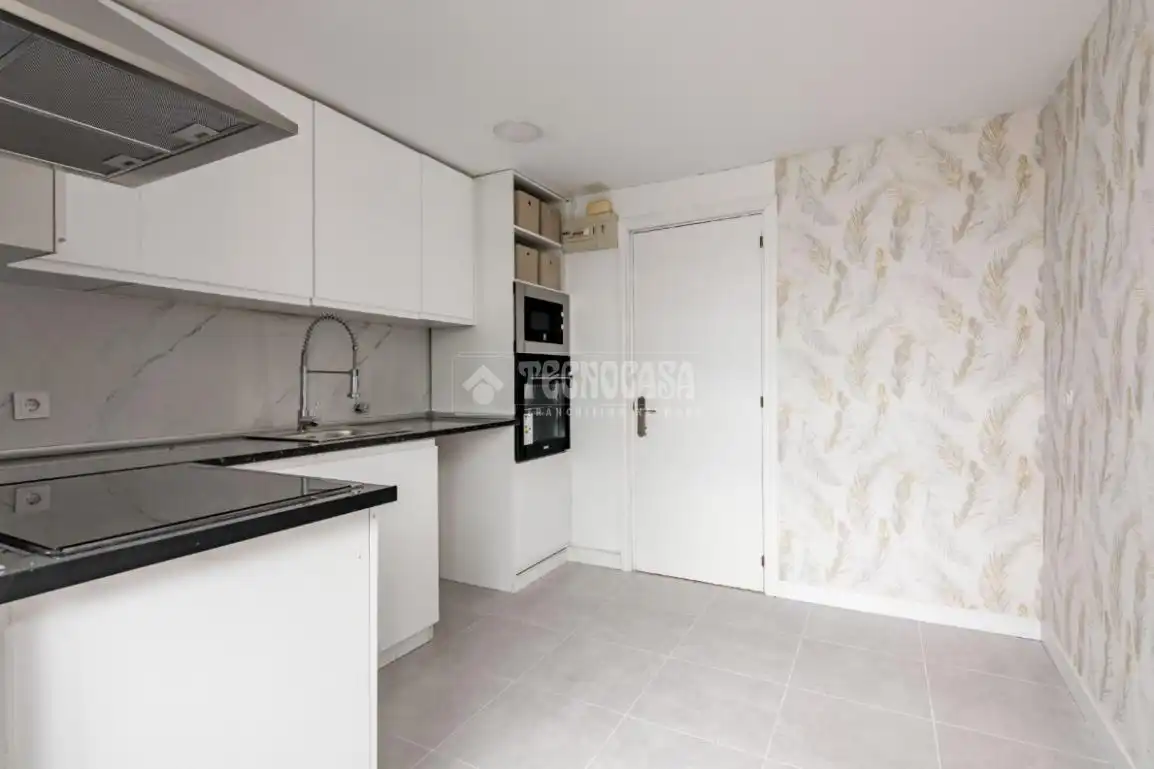 Cocina de Piso en venta en Madrid