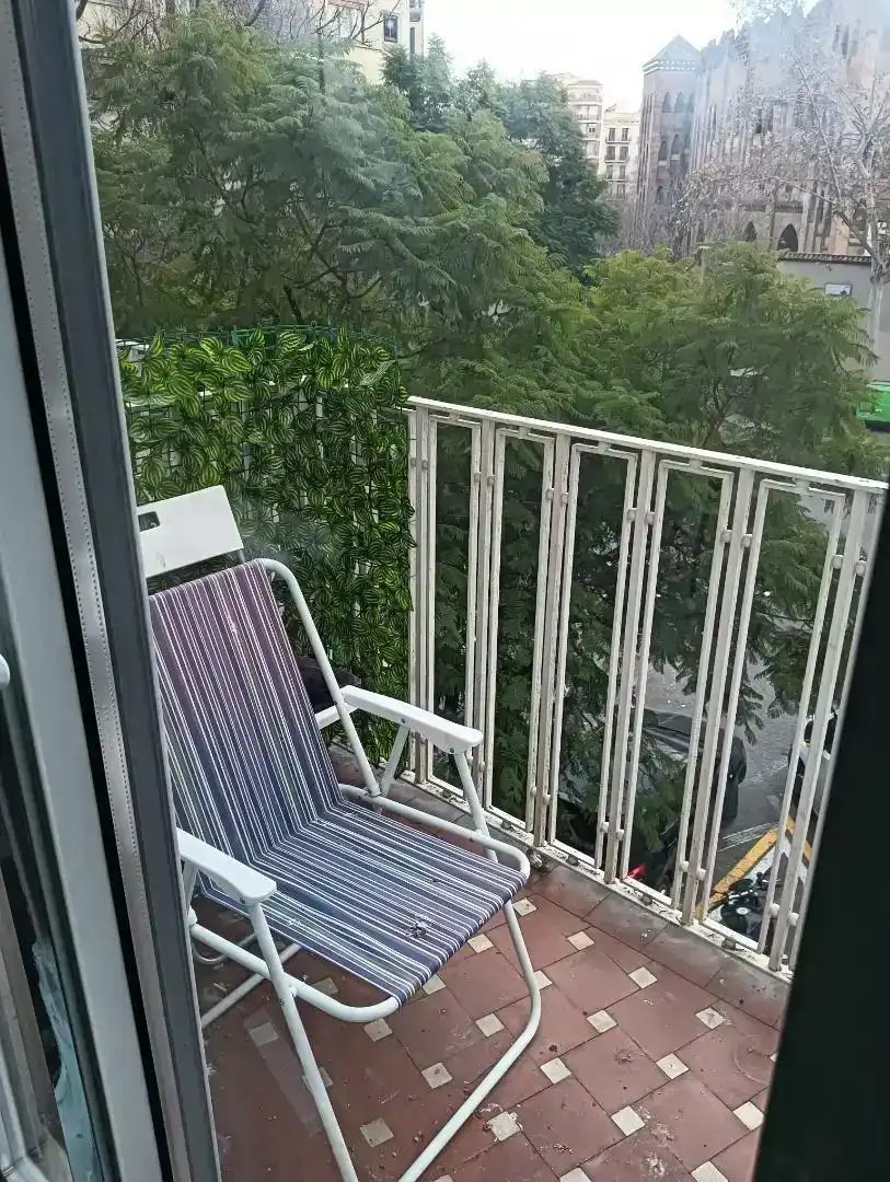Terrasse von Wohnung zur Miete in  Barcelona Capital mit Klimaanlage und Balkon