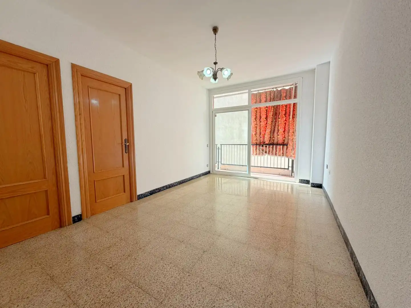 Wohnung mit Terrasse zum Verkauf in Carrer Martí Codolar, imagen 3