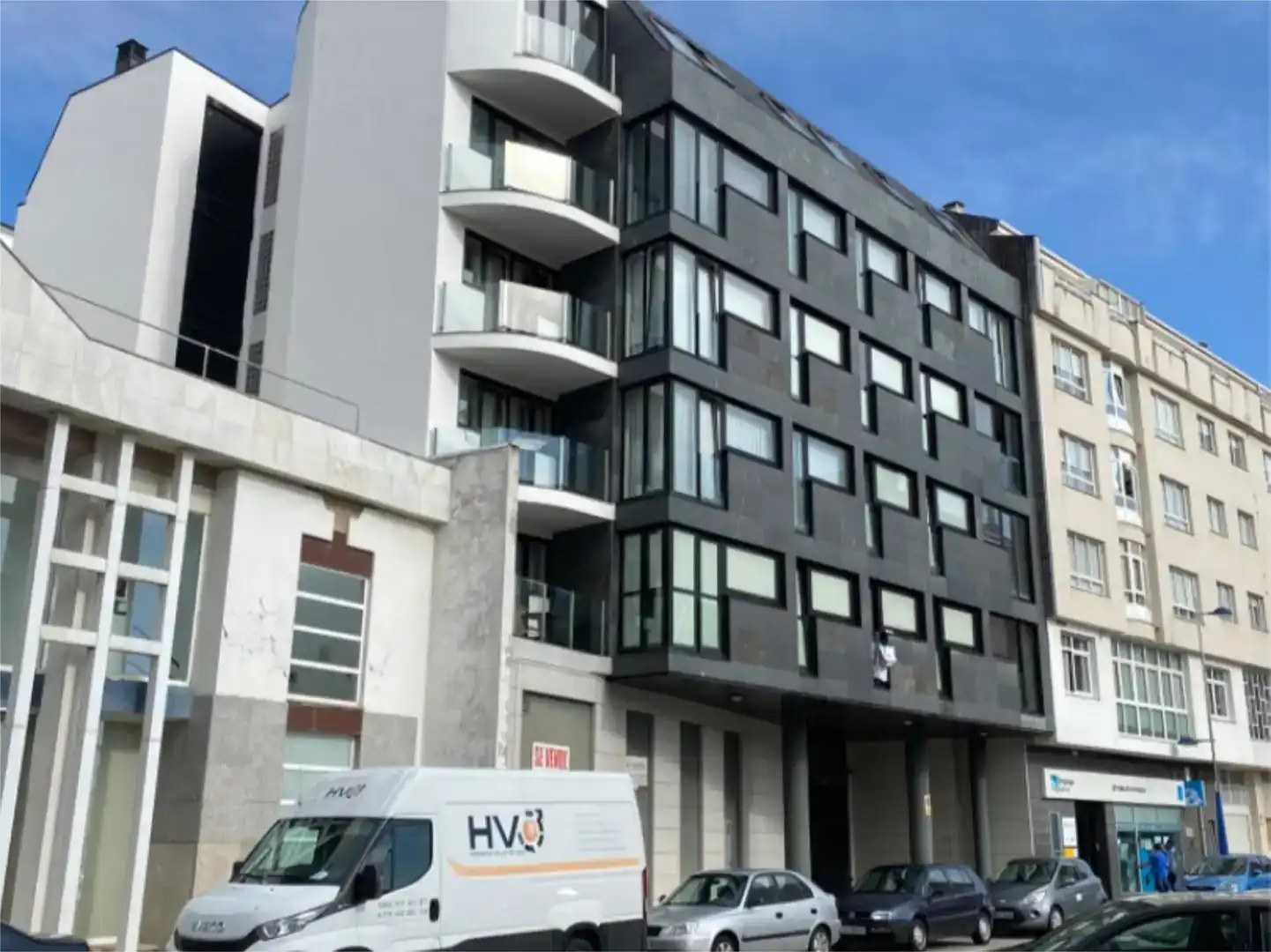 Vista exterior de Pis en venda en Burela amb Balcó