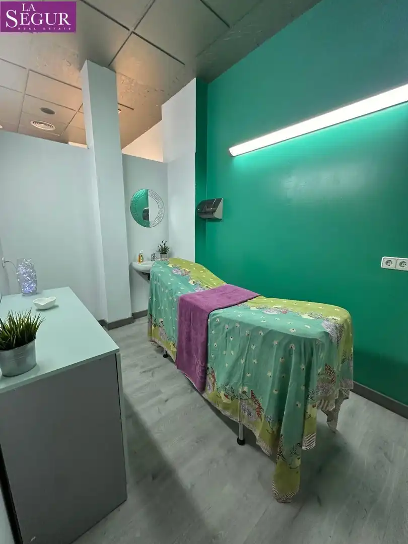 Business premises for sale in Centro Histórico, imagen 20