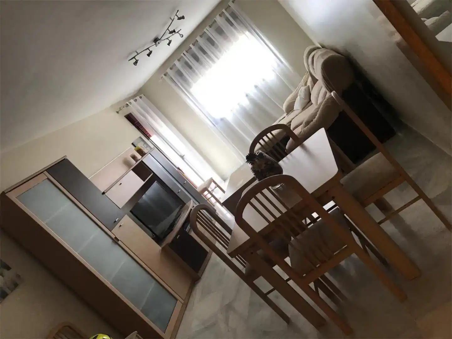 Comedor de Piso en venta en Algeciras con Balcón