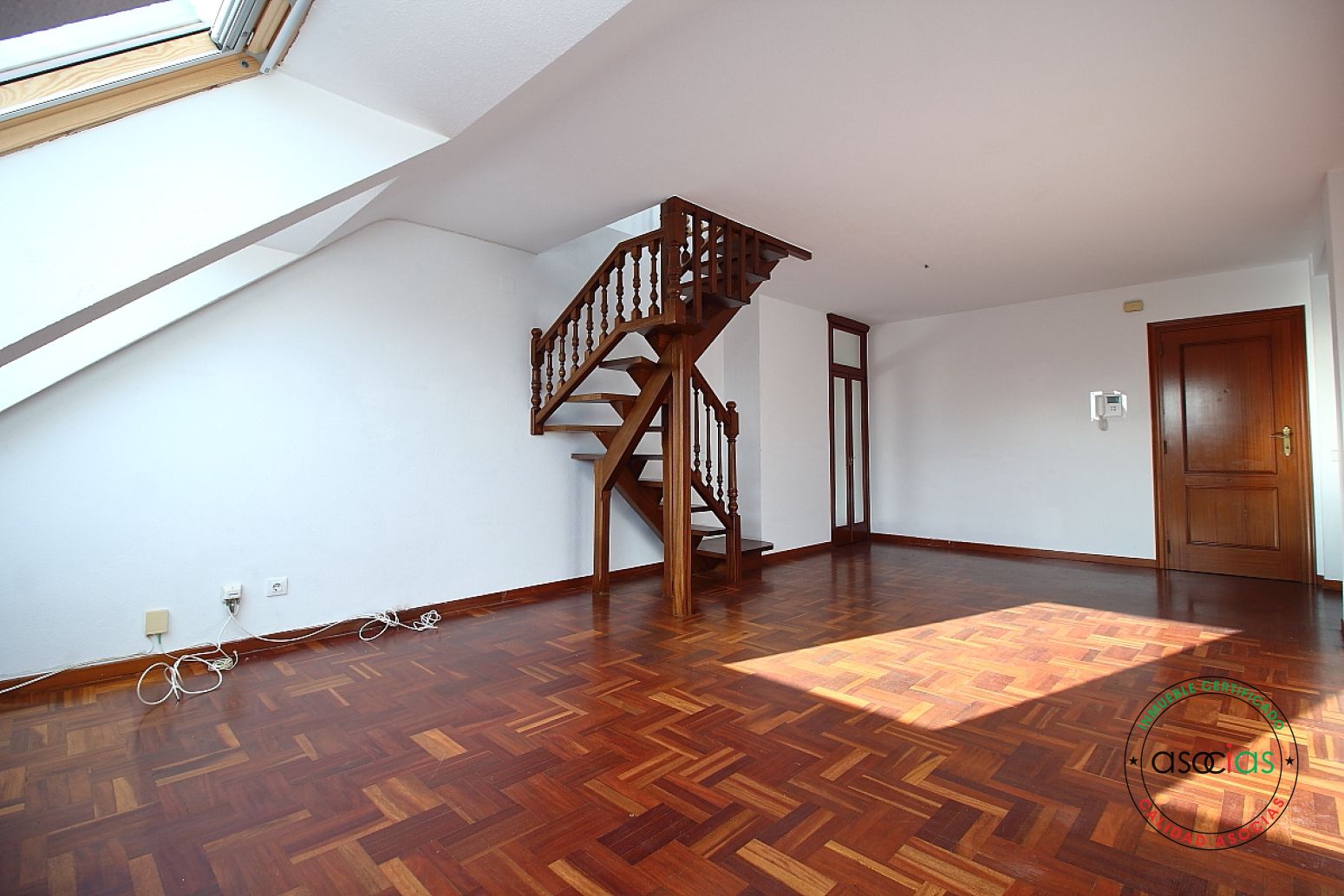 Living room of Flat for sale in Gijón   with Heating, Parquet flooring and Storage room