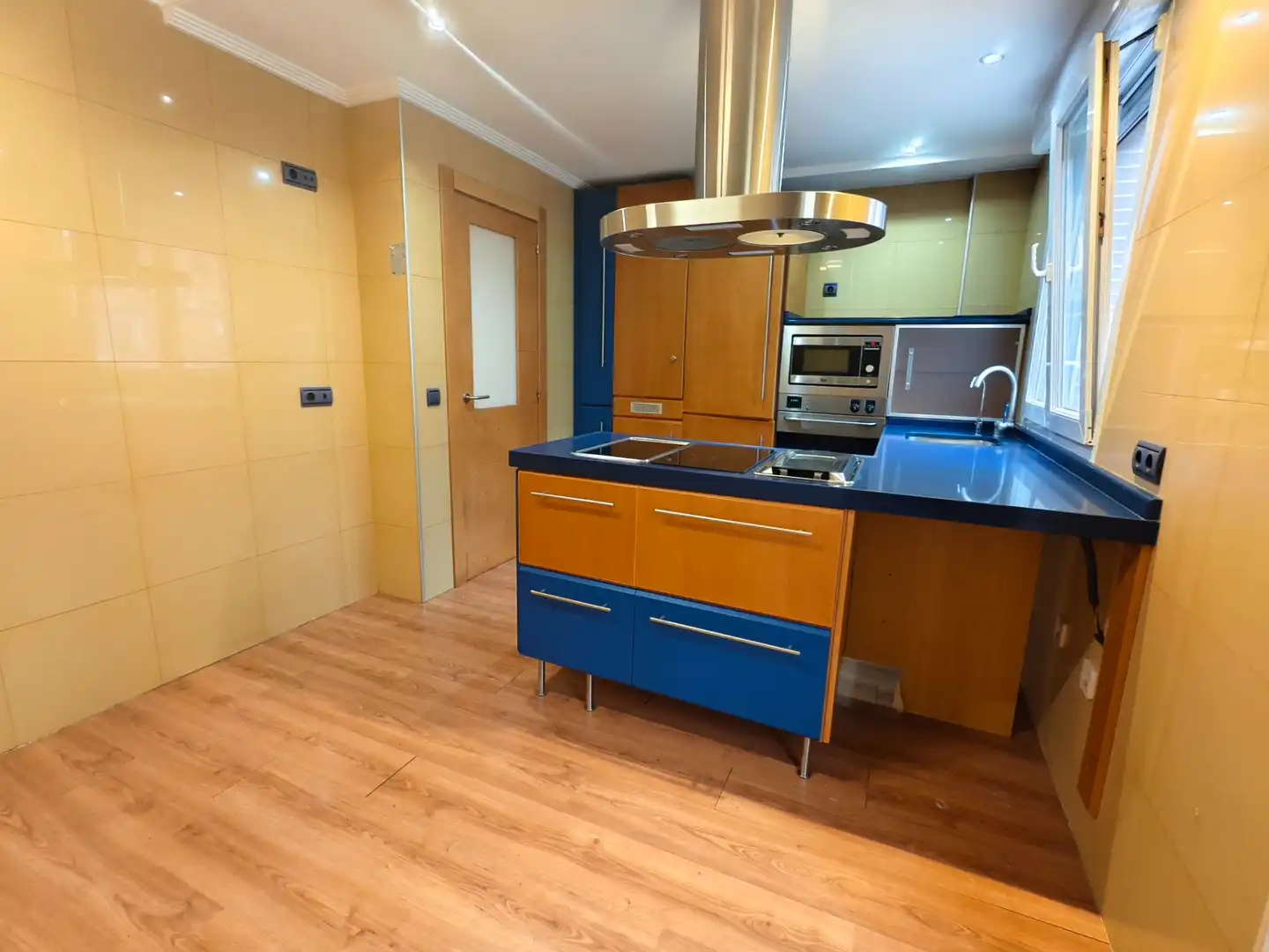 Cocina de Casa o chalet en venta en Valladolid con Calefacción, Jardín privado y Horno