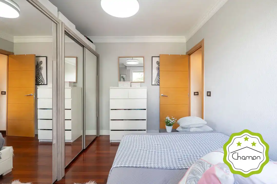 Piso con ascensor en venta en Paseo Urgoiti Kalea, imagen 4