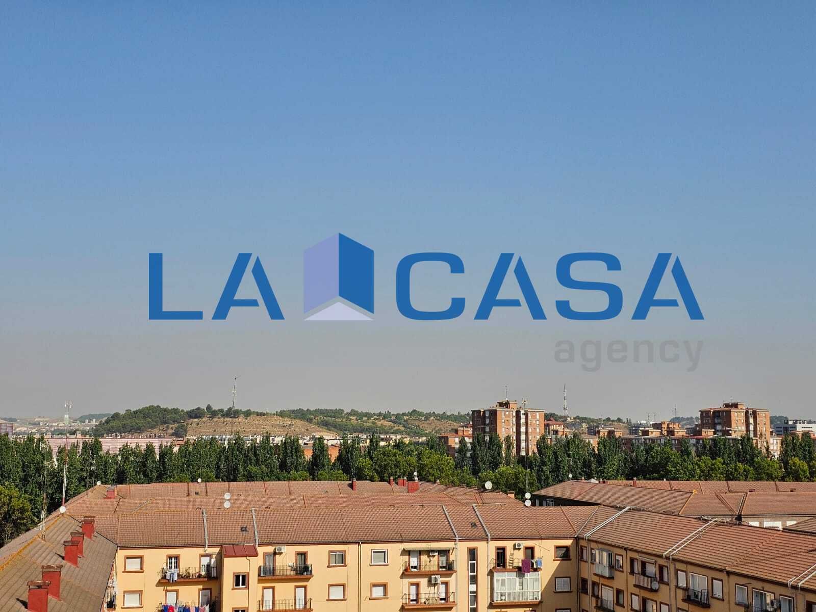Exterior view of Flat for sale in Valladolid Capital  with Heating and Balcony